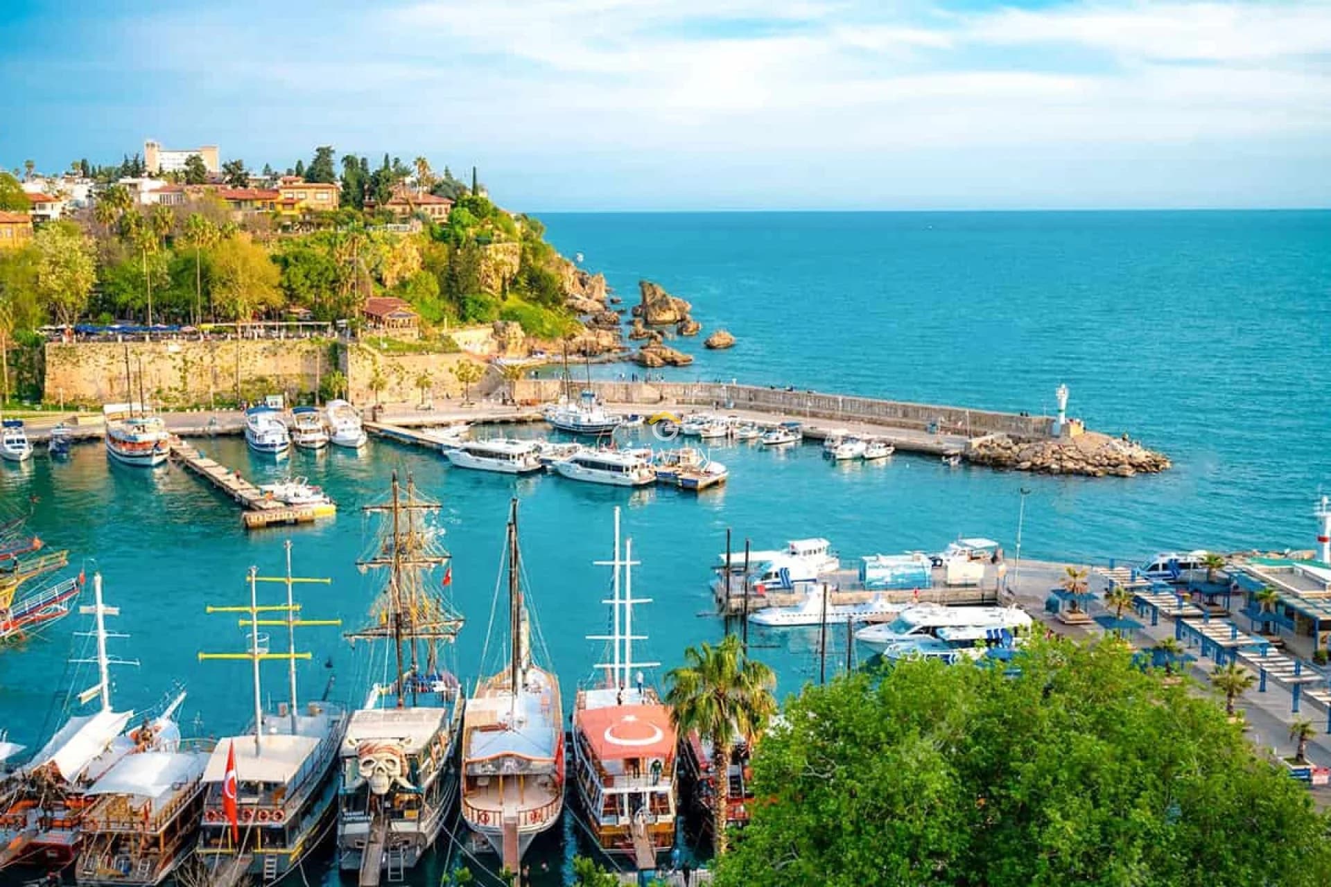 Enchanting Turkey Discovery: Istanbul & Antalya Exploration