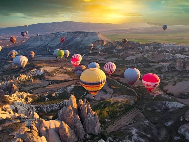 Enchanting Turkey: Istanbul & Cappadocia Exploration